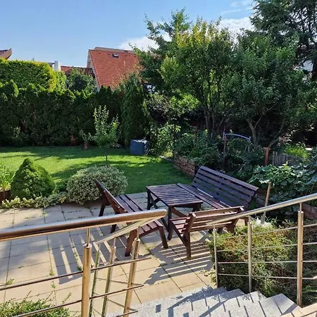 3 Bedroom Luxury Garden Oasis * Bratislava
